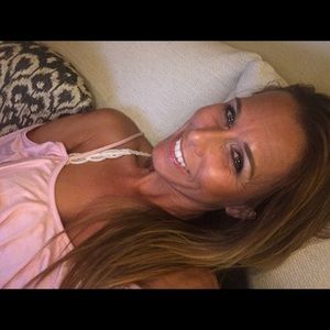 Meet your Posher, Iva